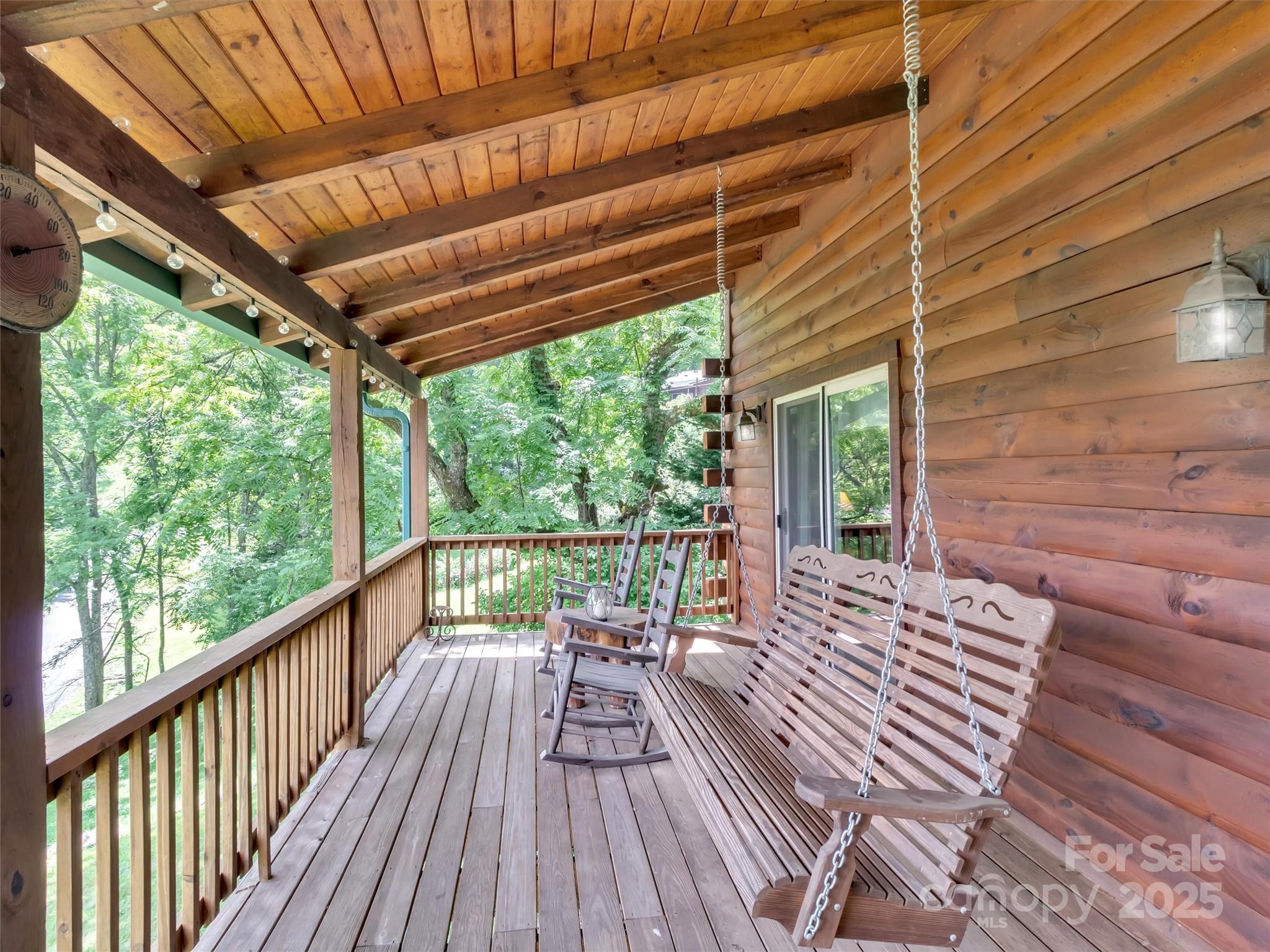 1064 Point Of View Drive Waynesville NC 28785