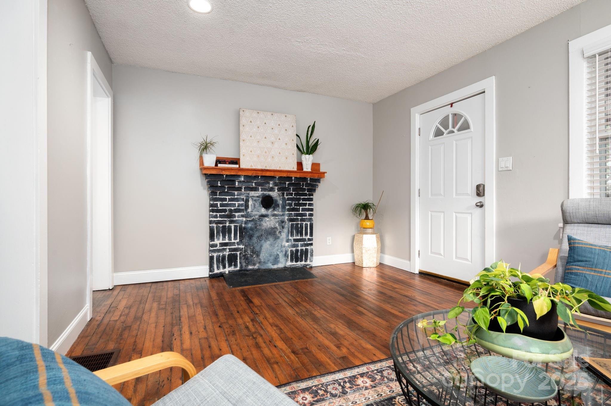 140 State Street Asheville NC 28806