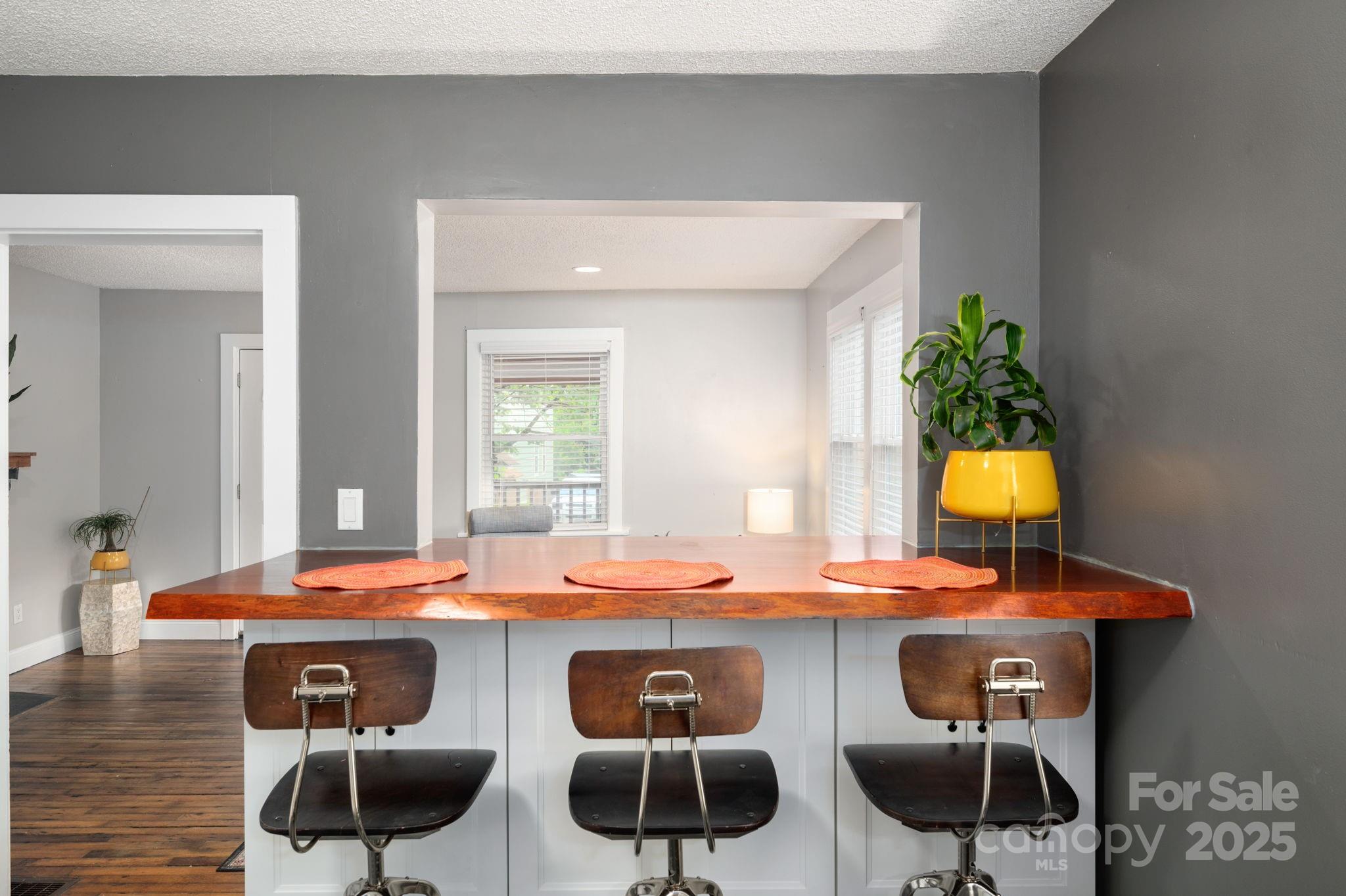 140 State Street Asheville NC 28806