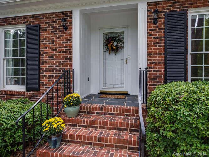 6811 Rocky Falls Road Charlotte NC 28211