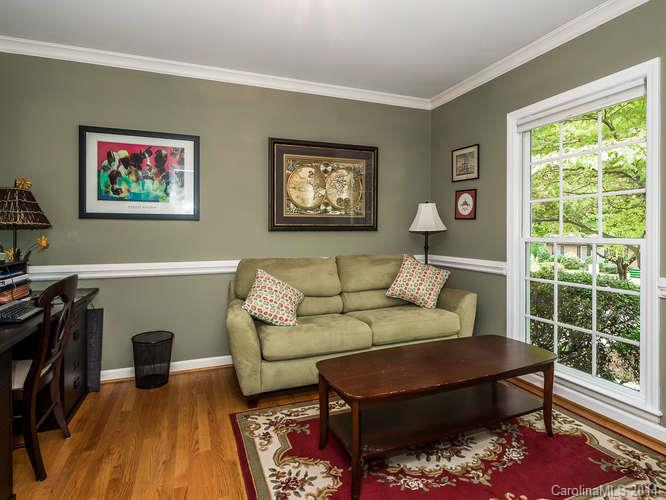 6811 Rocky Falls Road Charlotte NC 28211