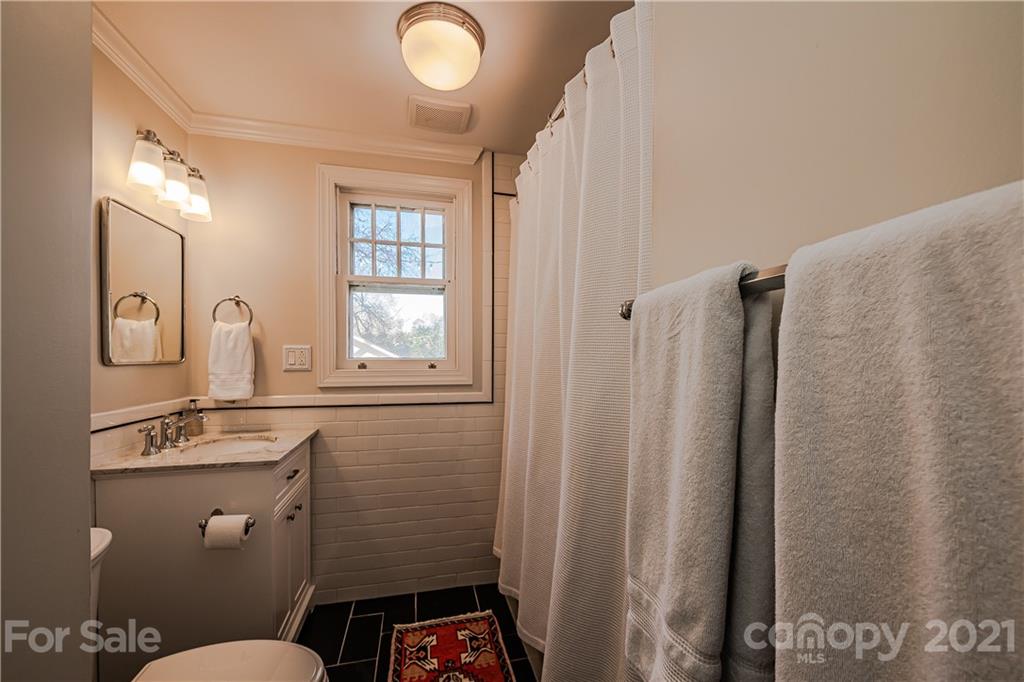 112 Tranquil Avenue Charlotte NC 28209