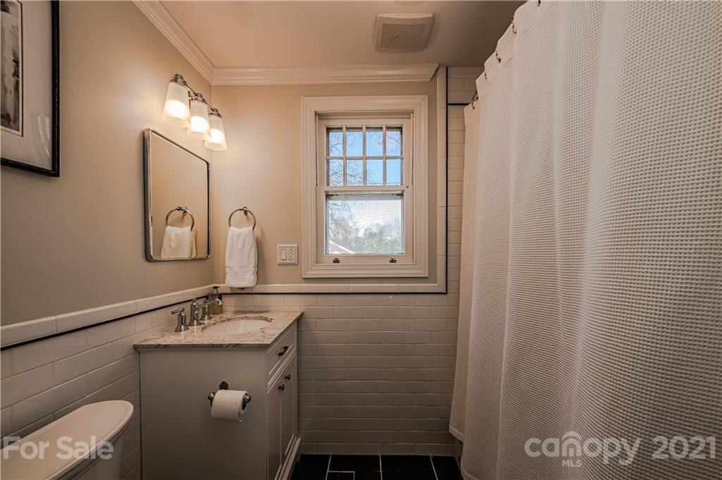 112 Tranquil Avenue Charlotte NC 28209