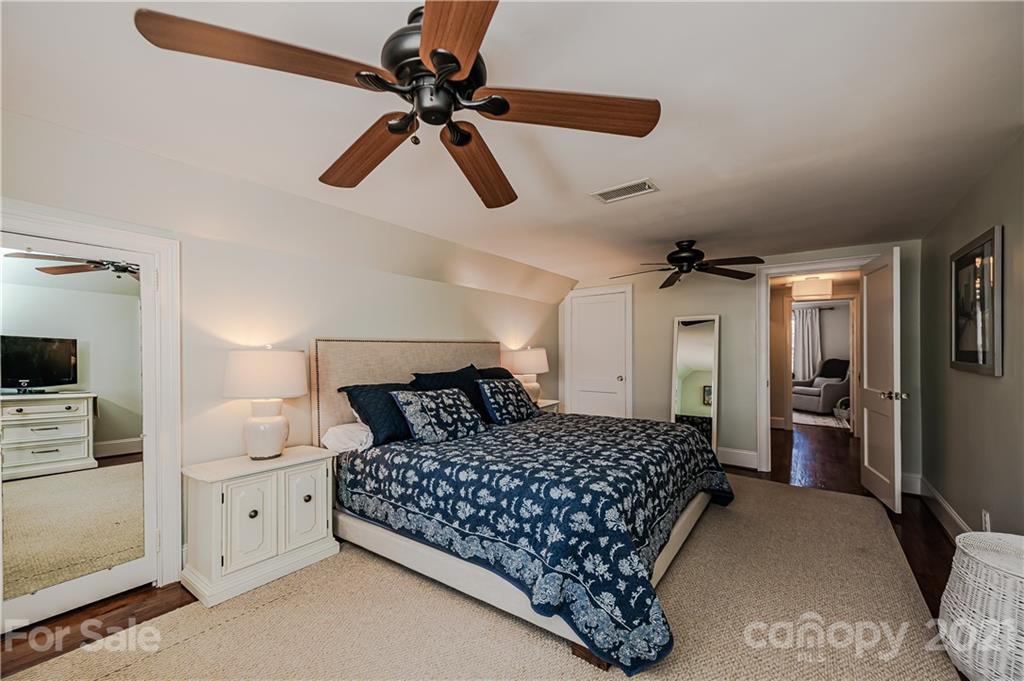 112 Tranquil Avenue Charlotte NC 28209