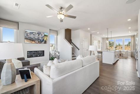 3114 Stelfox Street Charlotte NC 28262