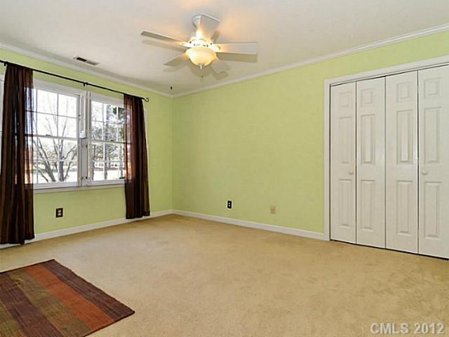 5517 Mcpherson Drive Charlotte NC 28226