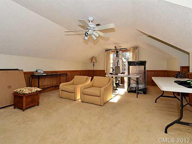 5517 Mcpherson Drive Charlotte NC 28226