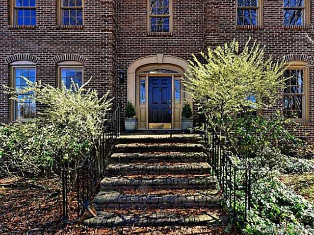 5517 Mcpherson Drive Charlotte NC 28226