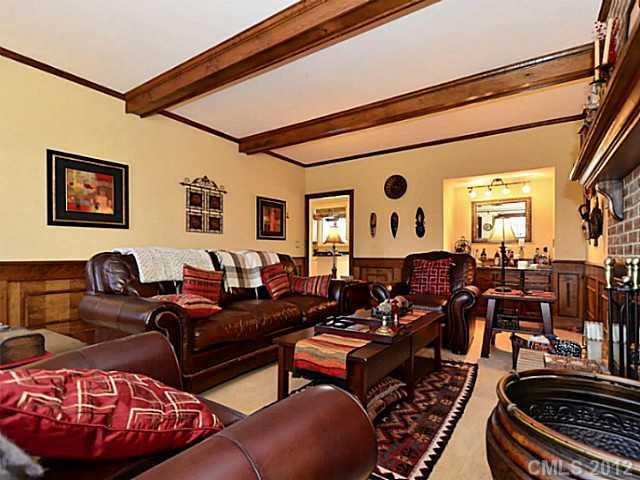 5517 Mcpherson Drive Charlotte NC 28226