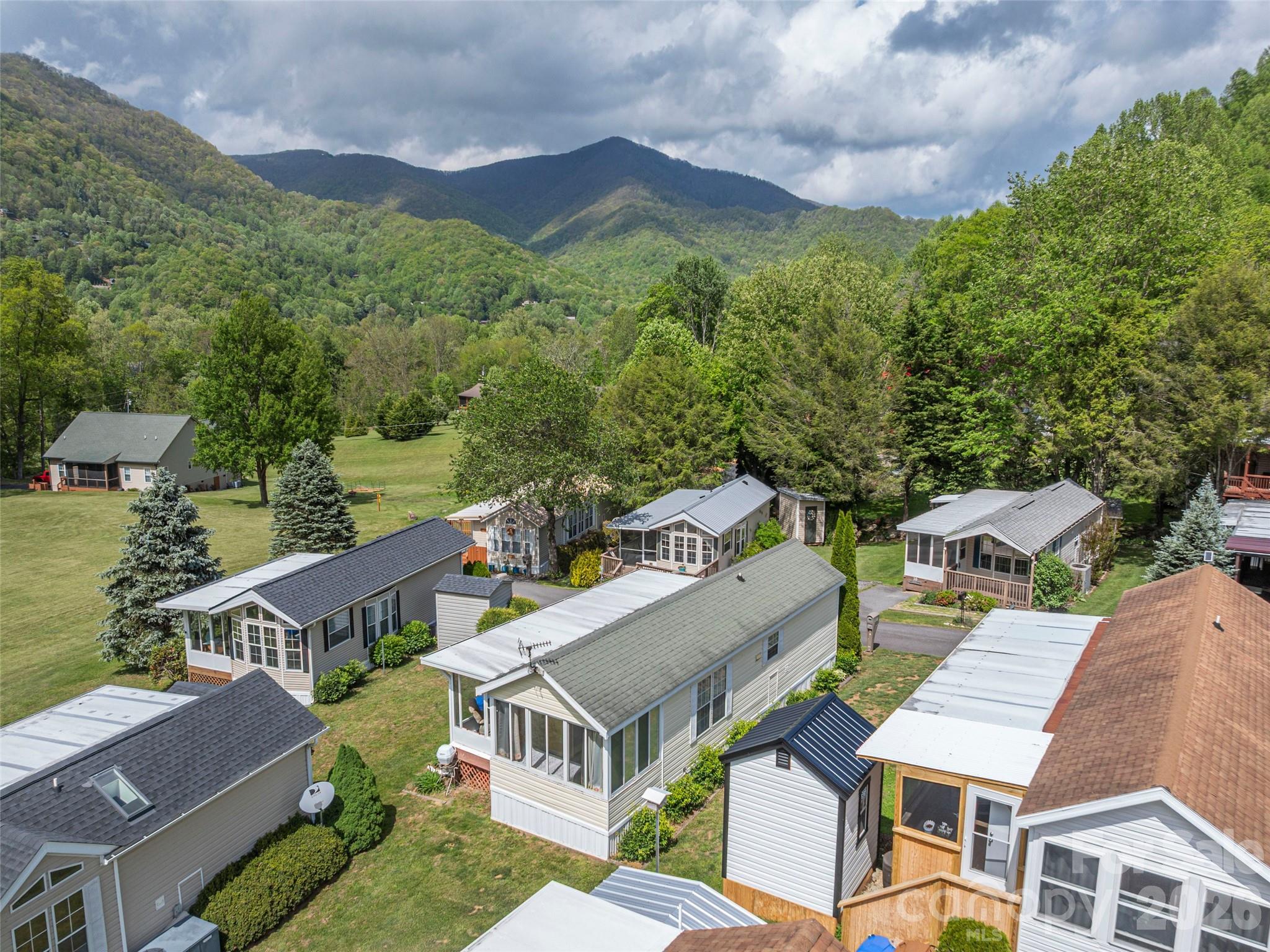 11 Valentine Drive Maggie Valley NC 28751