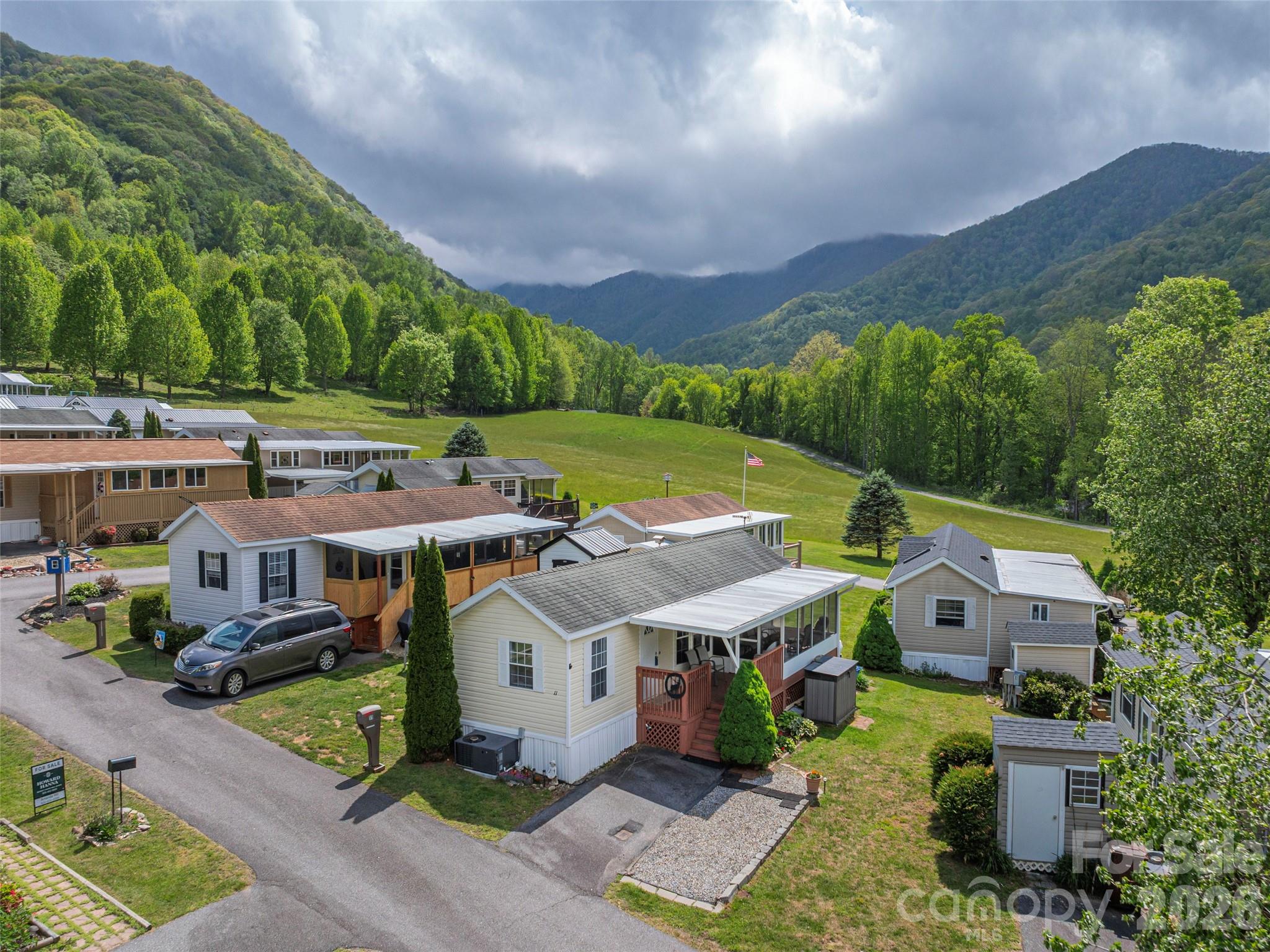 11 Valentine Drive Maggie Valley NC 28751
