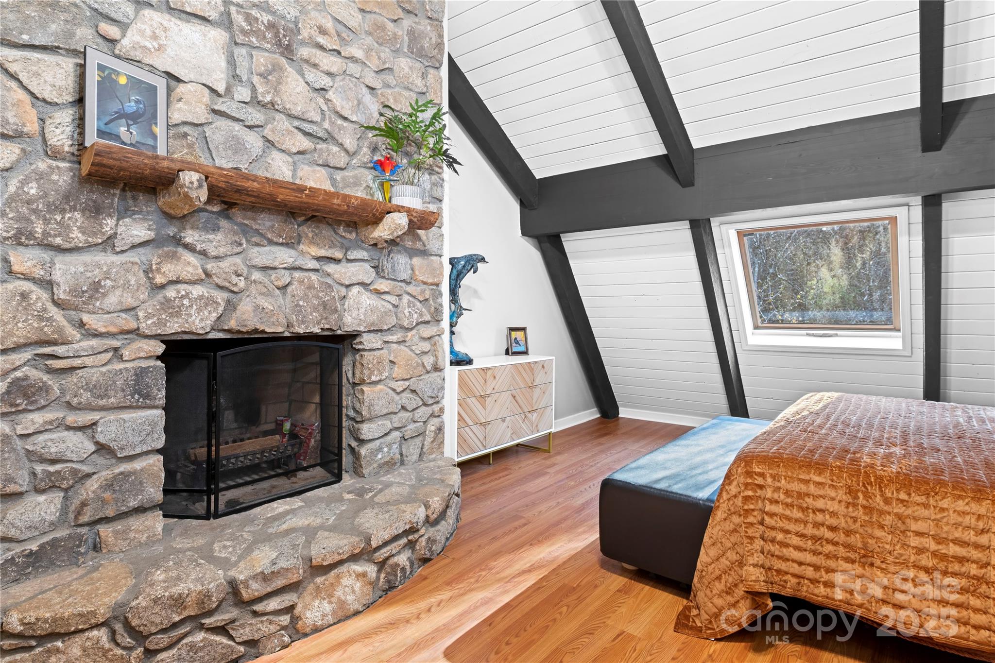82 Dula Cove Weaverville NC 28787