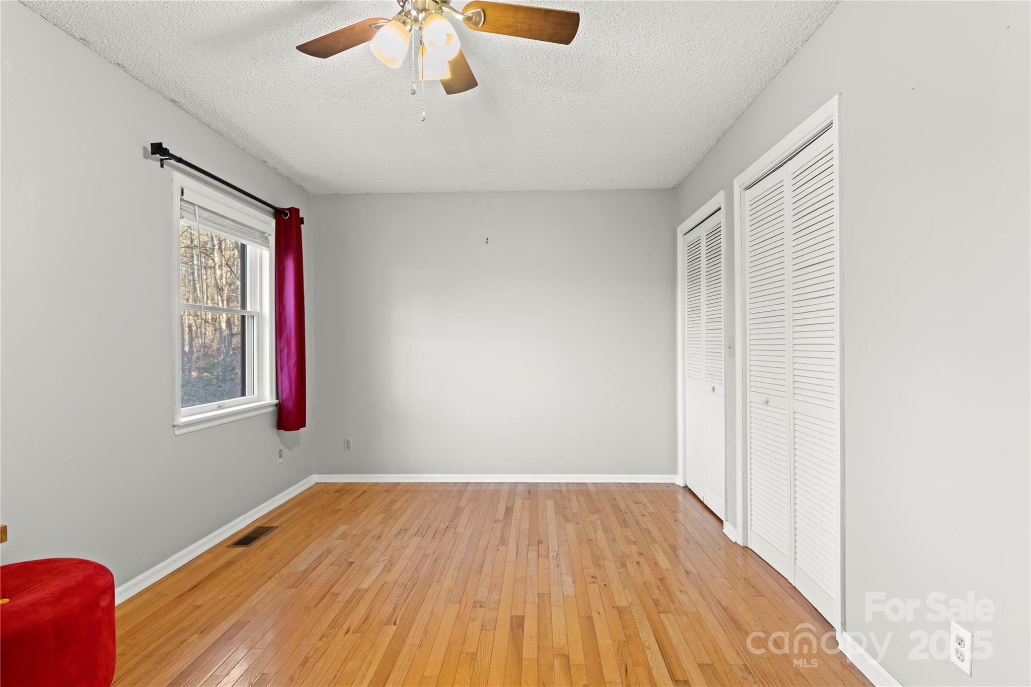 82 Dula Cove Weaverville NC 28787