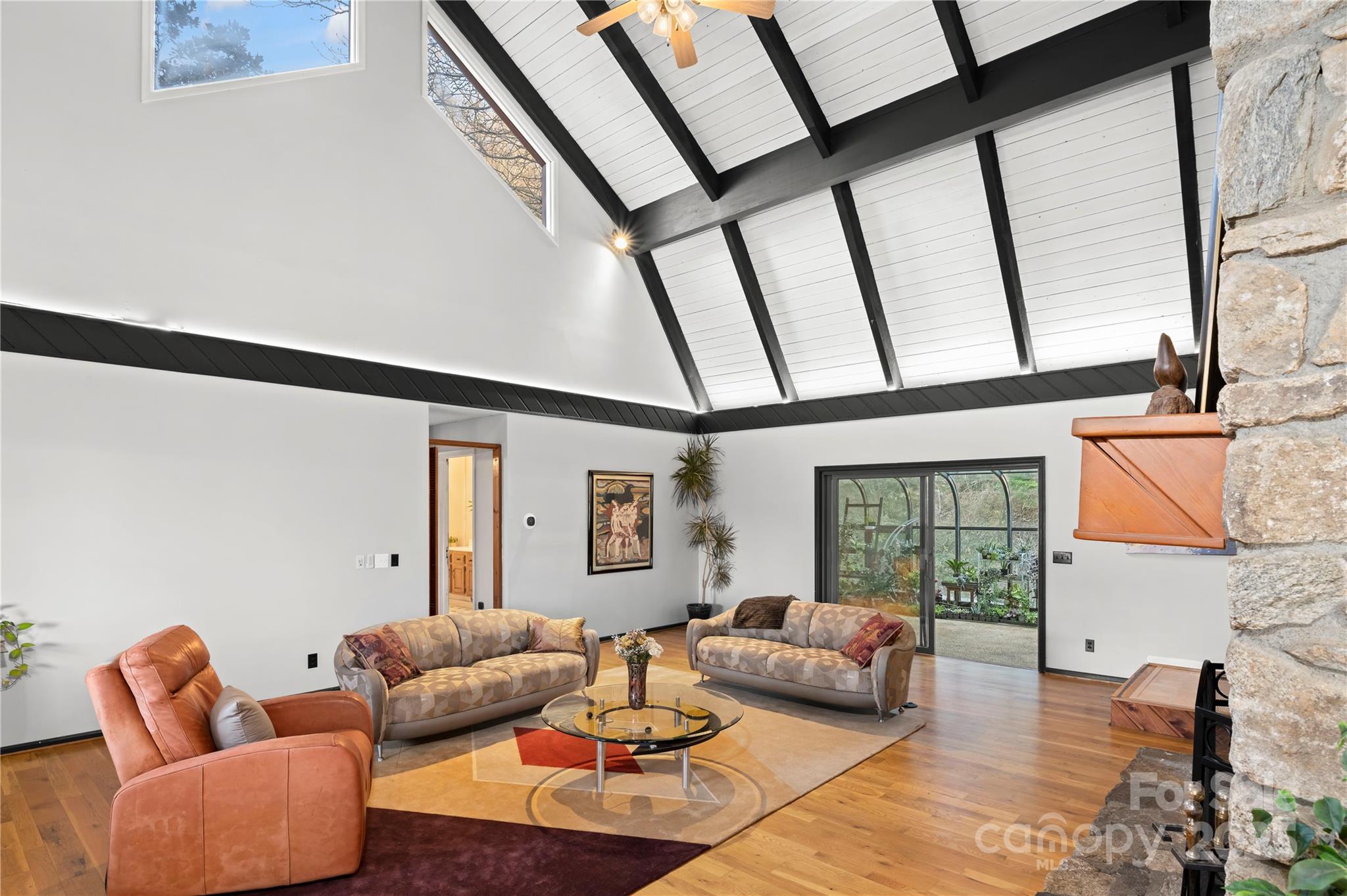 82 Dula Cove Weaverville NC 28787