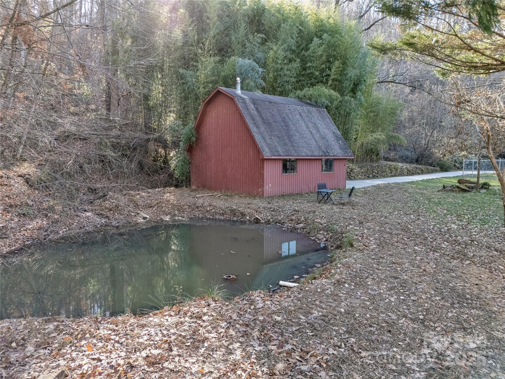 82 Dula Cove Weaverville NC 28787
