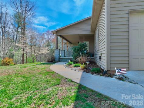 2573 Dogwood Vista Lenoir NC 28645