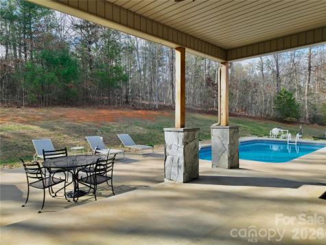 2573 Dogwood Vista Lenoir NC 28645