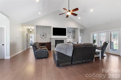 2573 Dogwood Vista Lenoir NC 28645