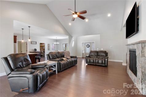 2573 Dogwood Vista Lenoir NC 28645