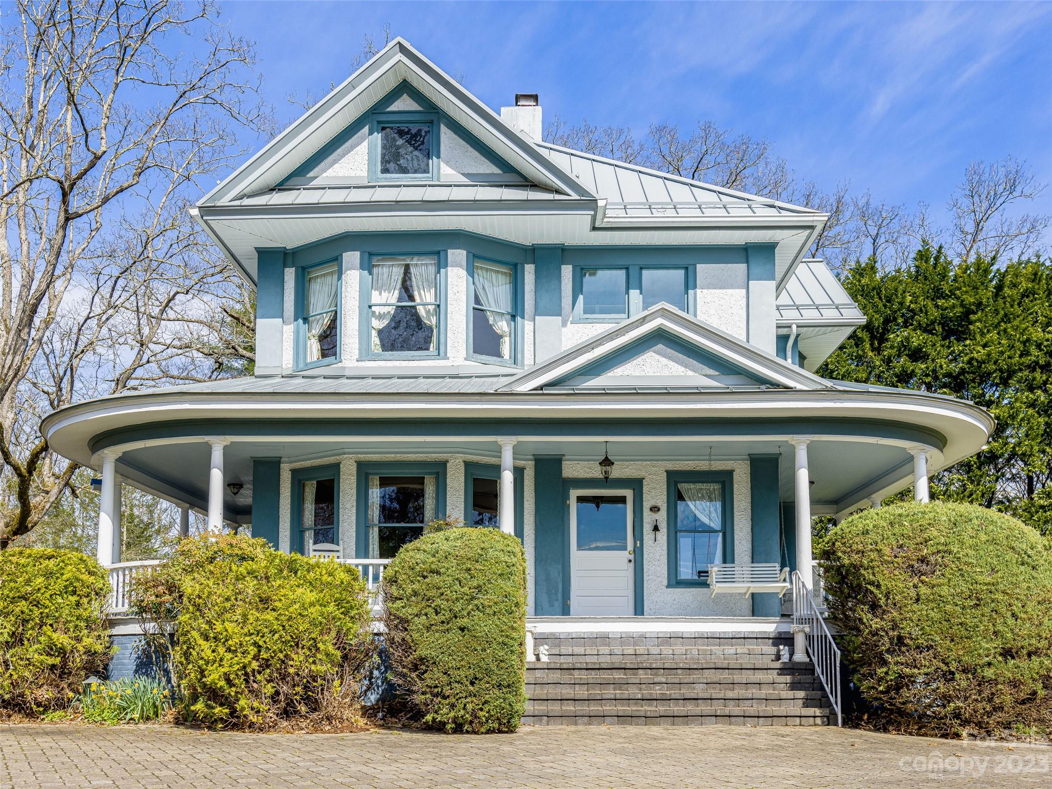 33 Deacon Lane Brevard NC 28712