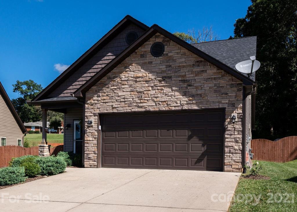 24 Wetland Way Arden NC 28704