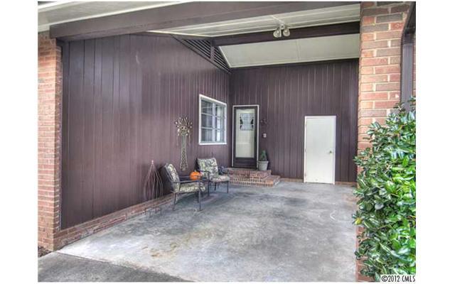 3301 Eastburn Road Charlotte NC 28210