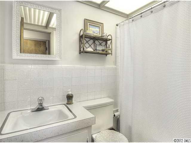 3301 Eastburn Road Charlotte NC 28210