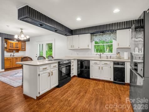 213 Raintree Drive Hendersonville NC 28791
