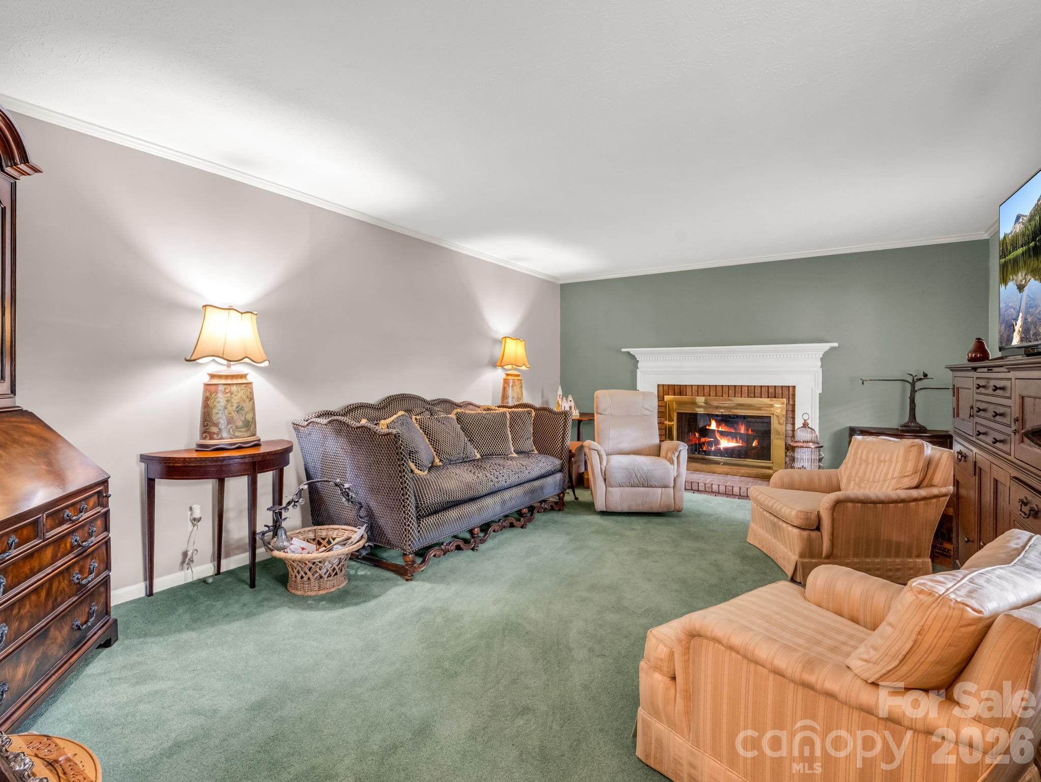 213 Raintree Drive Hendersonville NC 28791