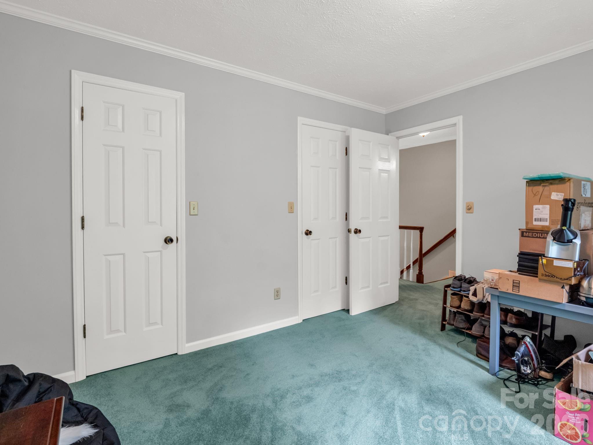 213 Raintree Drive Hendersonville NC 28791