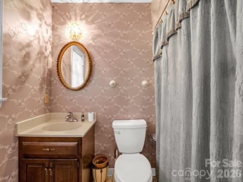 213 Raintree Drive Hendersonville NC 28791