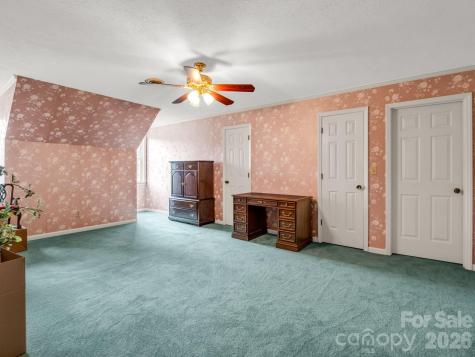 213 Raintree Drive Hendersonville NC 28791