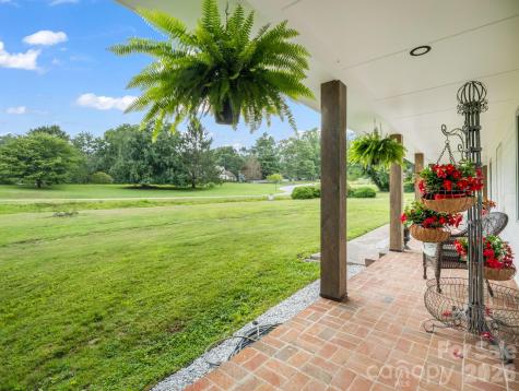 213 Raintree Drive Hendersonville NC 28791