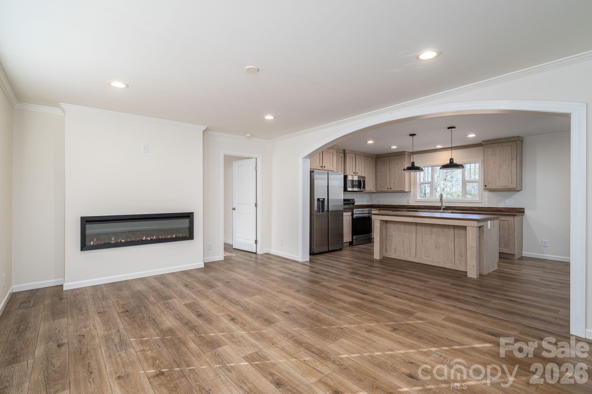 808 W Eagleview Lane Lawndale NC 28090
