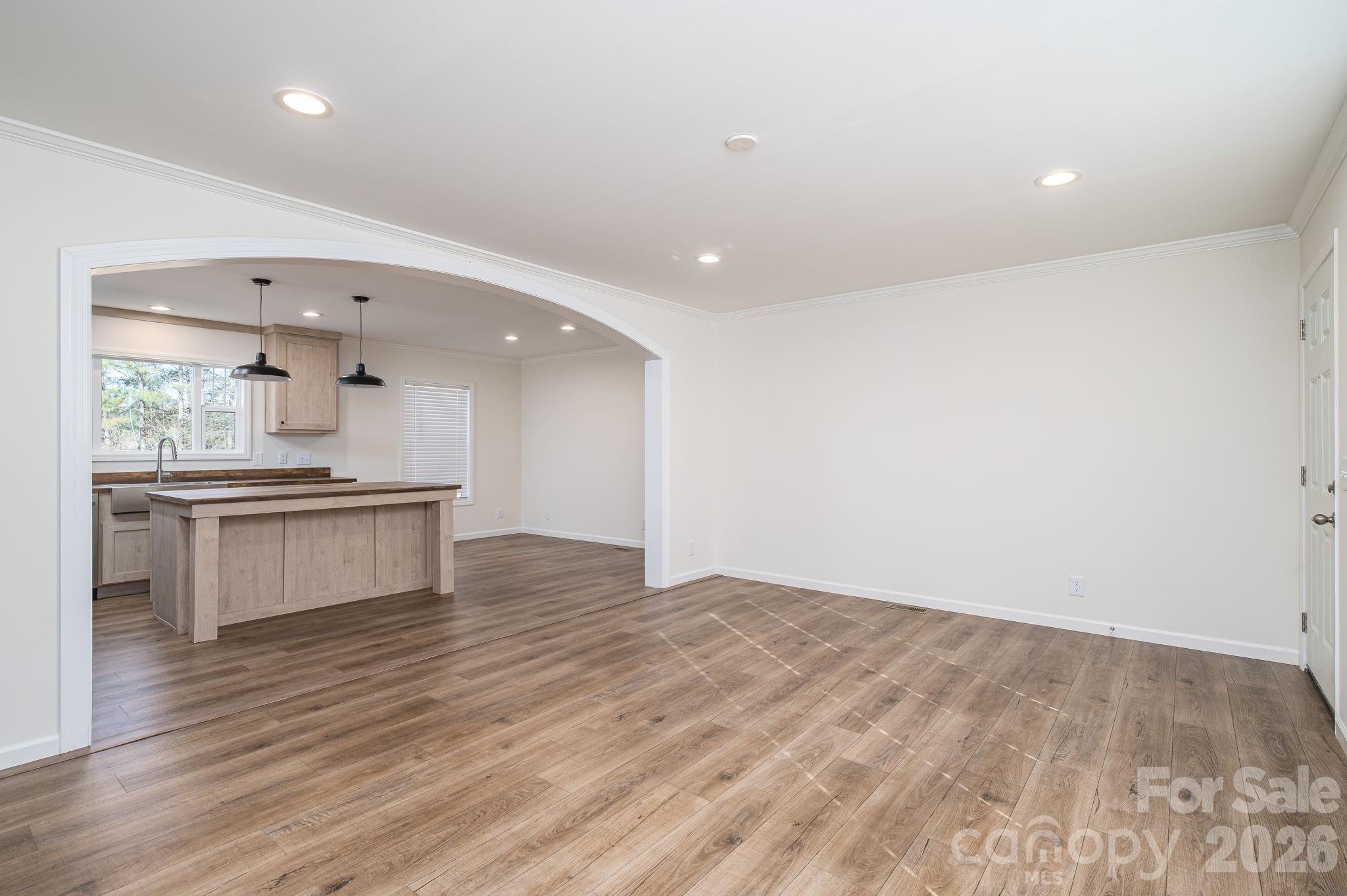 808 W Eagleview Lane Lawndale NC 28090