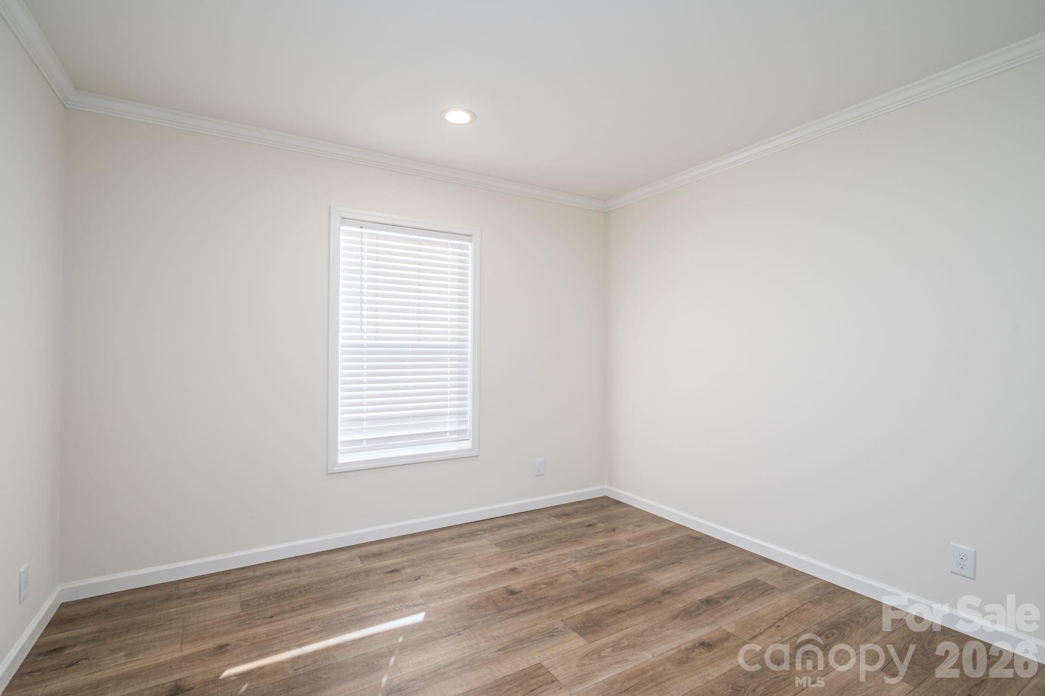 808 W Eagleview Lane Lawndale NC 28090
