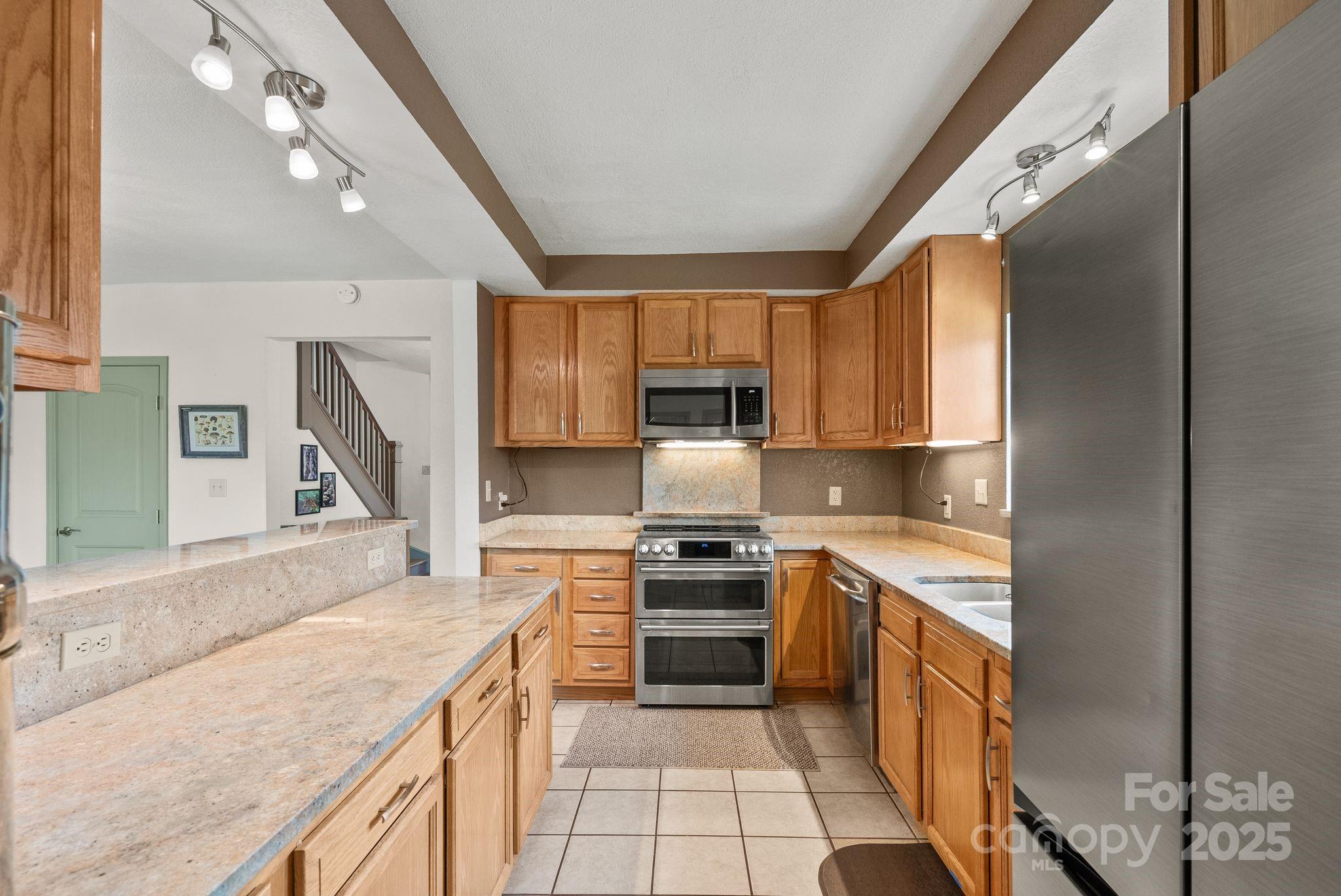 40 W Oakview Road Asheville NC 28806