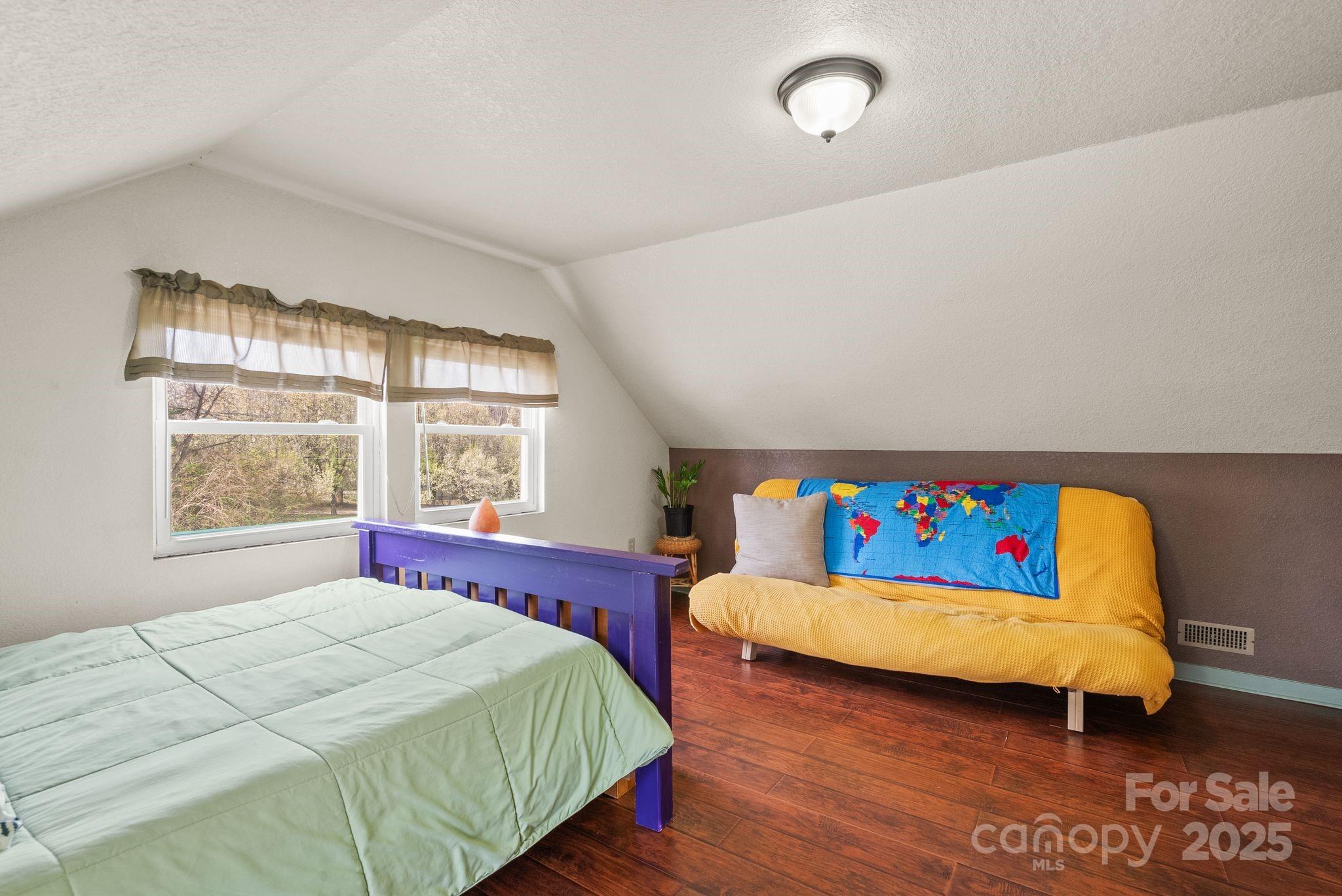 40 W Oakview Road Asheville NC 28806