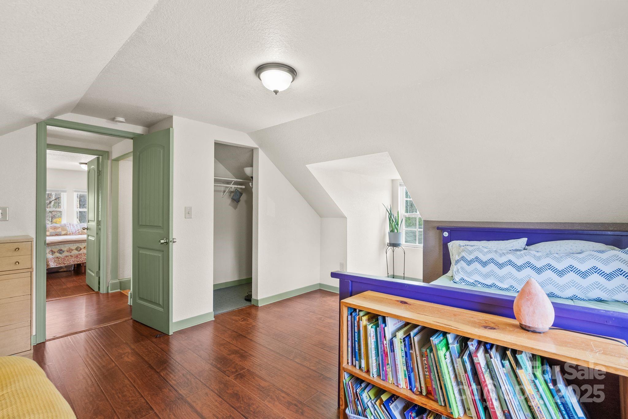 40 W Oakview Road Asheville NC 28806