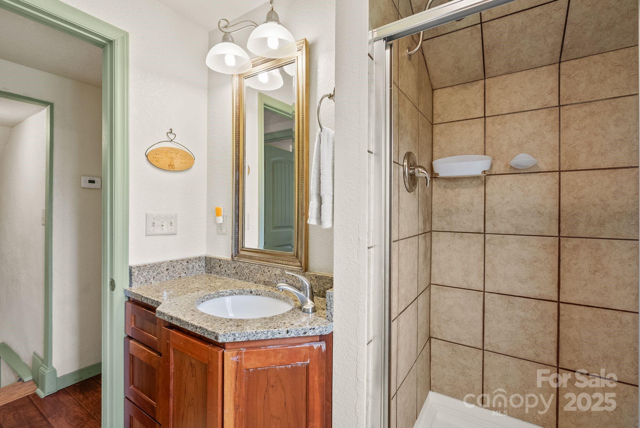 40 W Oakview Road Asheville NC 28806