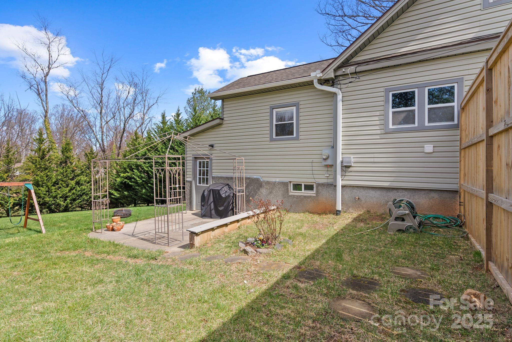 40 W Oakview Road Asheville NC 28806
