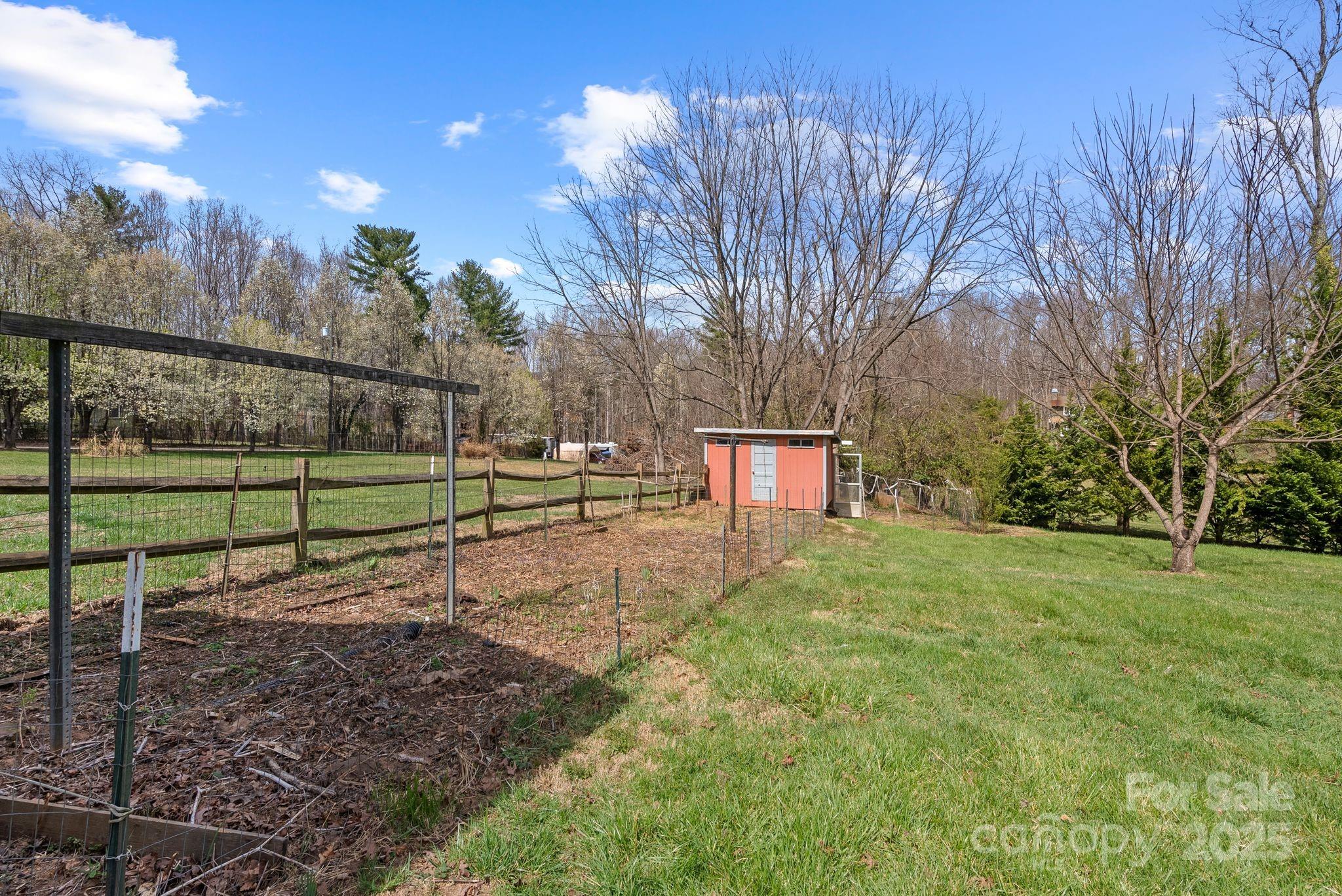 40 W Oakview Road Asheville NC 28806