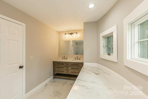 74 Eastmoor Drive Asheville NC 28805