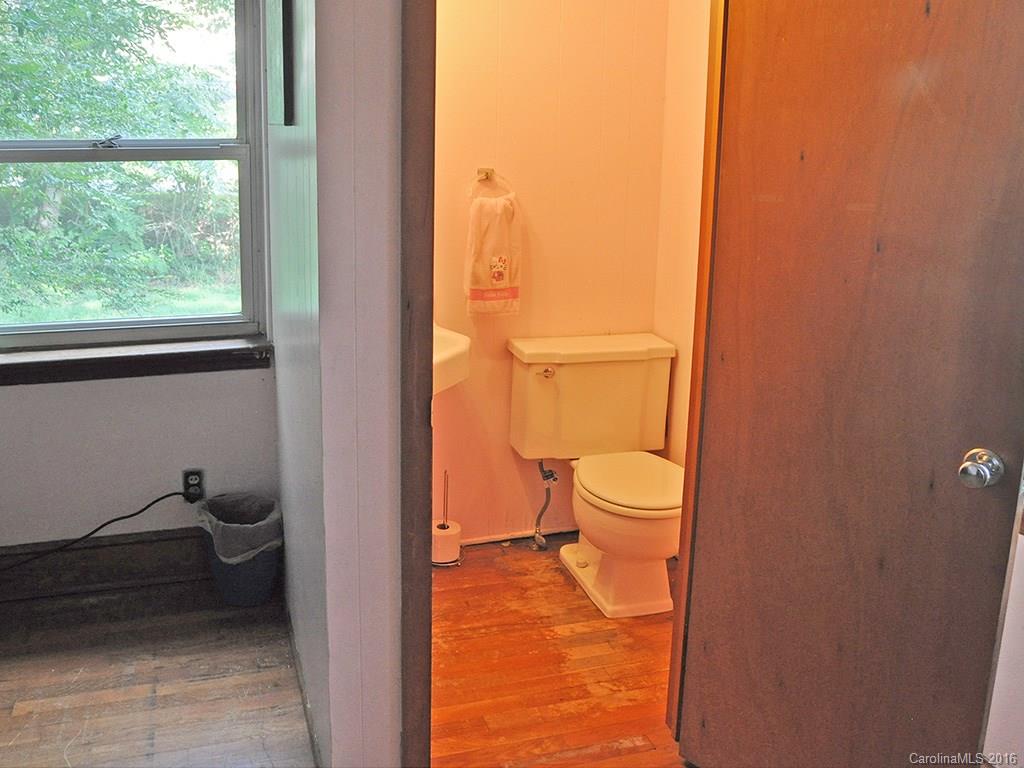 410 Monte Vista Road Candler NC 28715