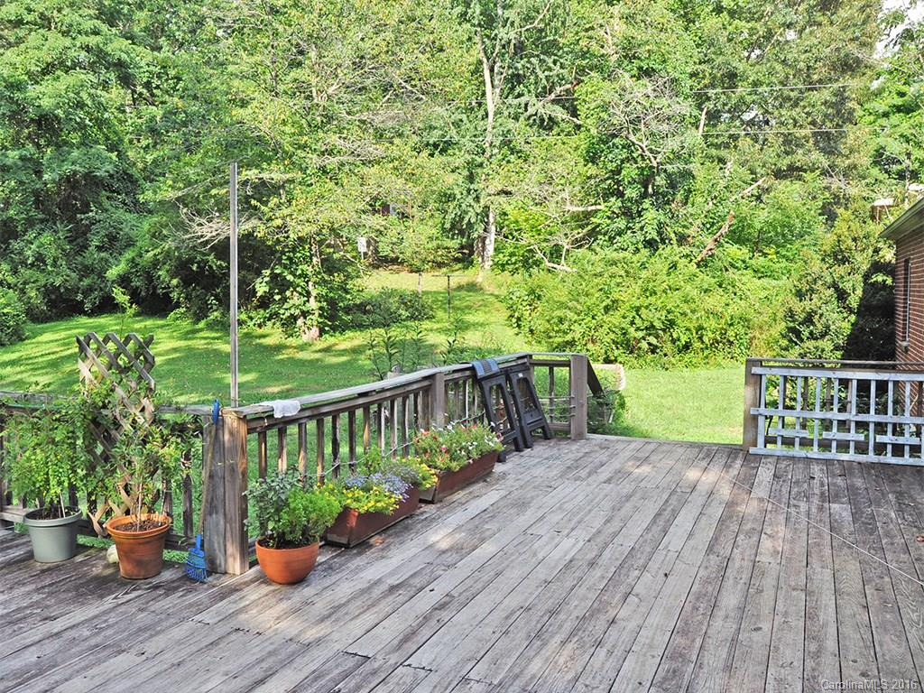 410 Monte Vista Road Candler NC 28715