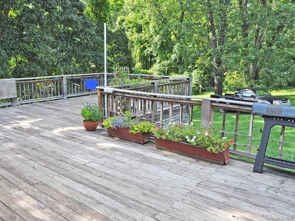 410 Monte Vista Road Candler NC 28715