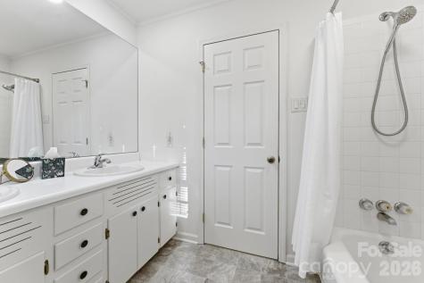 504 Greens Creek Road Sylva NC 28779