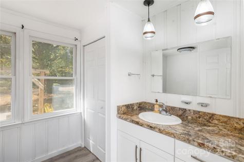 21 Walker Street Extension Columbus NC 28722
