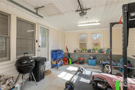 21 Walker Street Extension Columbus NC 28722