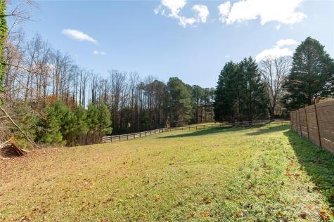 21 Walker Street Extension Columbus NC 28722